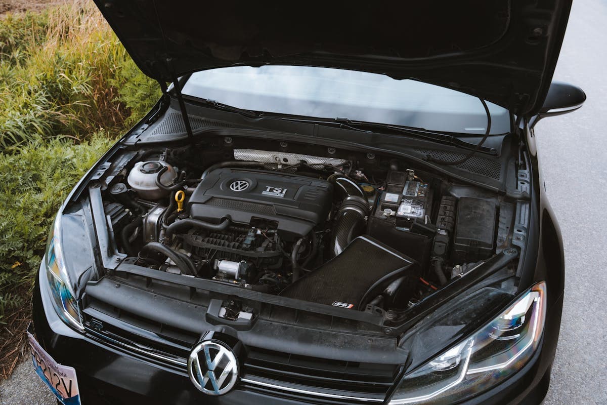 Byta fjädring / dämpning på Peugeot 206 — Guide