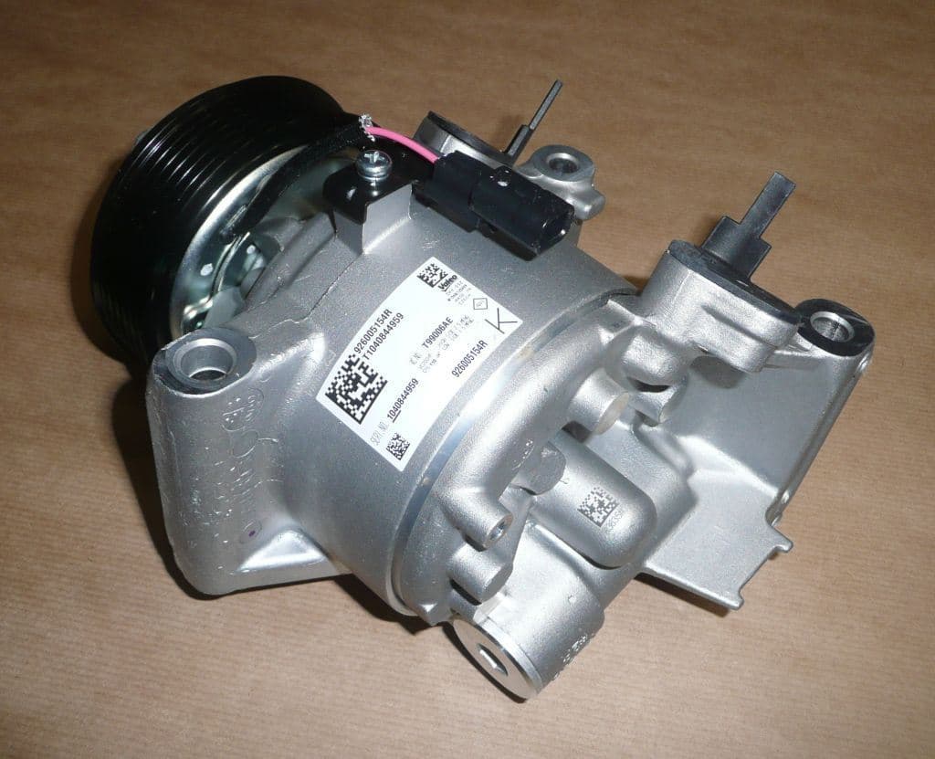 Ac-kompressor - Dacia Duster 1.5DCI från Autofrance - bild 2