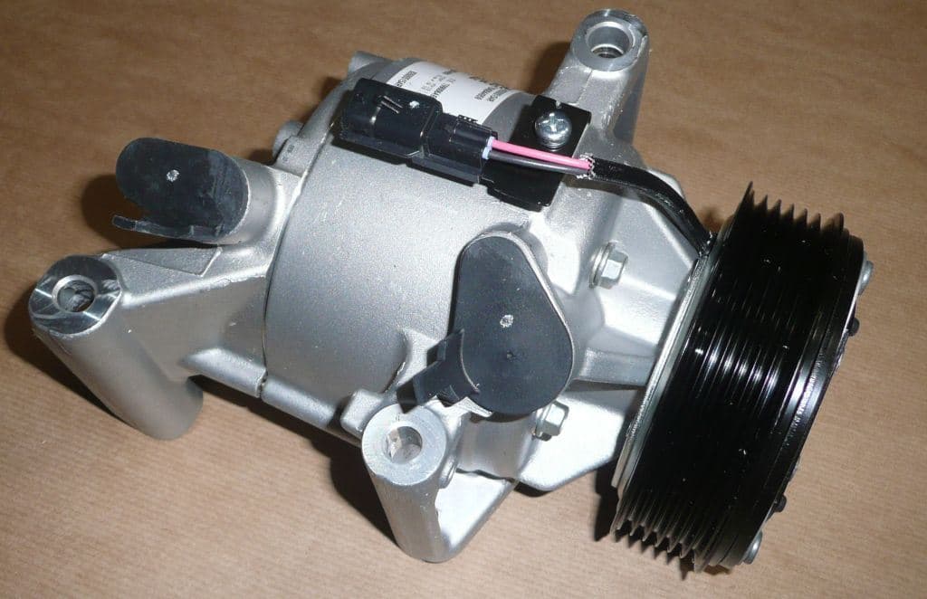 Ac-kompressor - Dacia Duster 1.5DCI från Autofrance - bild 3