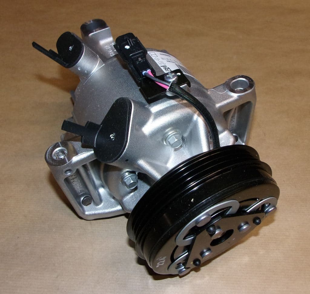 Ac-kompressor - Dacia Logan II 1.0SCE från Autofrance - bild 3