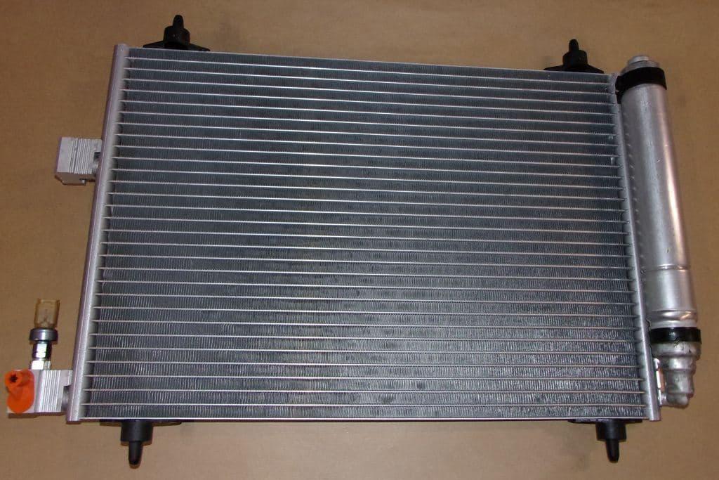 Ac-kondensor från Autofrance