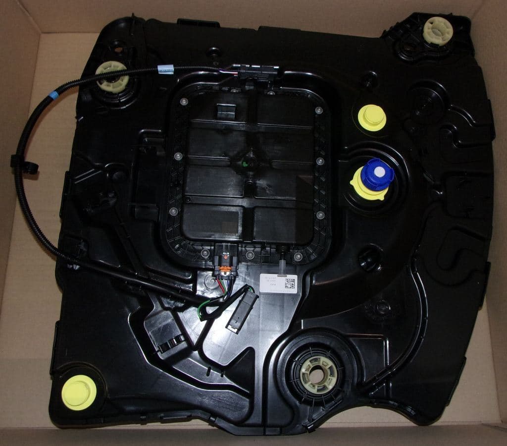 Adblue-tank - Citroën C3 II, Peugeot 2008/208/301 från Autofrance