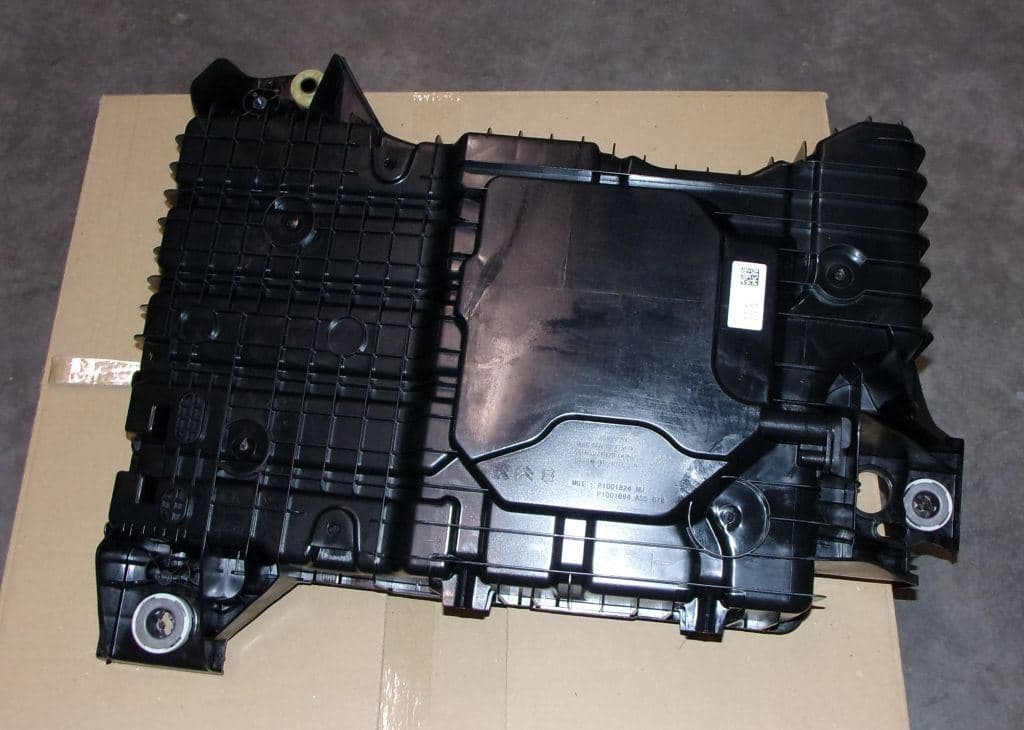 Adblue-tank - Citroën C4 Picasso II från Autofrance - bild 3