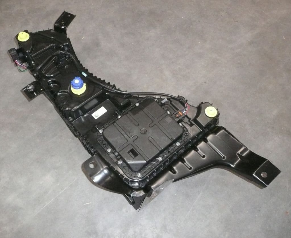 Adblue-tank - Citroën C4 Picasso II från Autofrance - bild 2