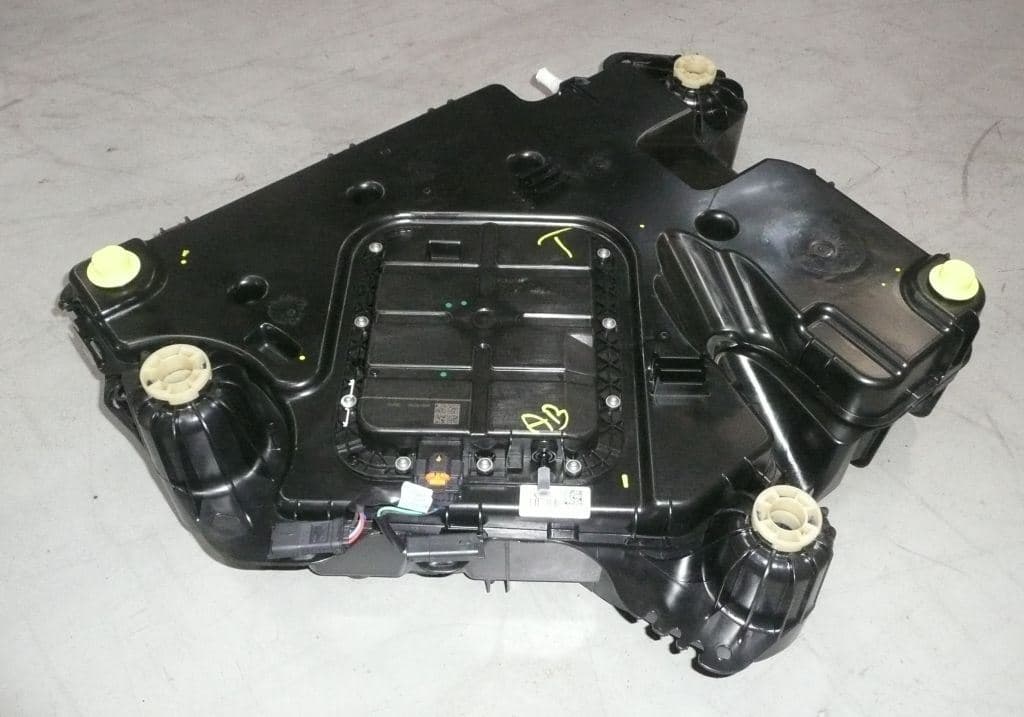 Adblue-tank - Citroën Jumpy III, Peugeot Expert III från Autofrance - bild 2