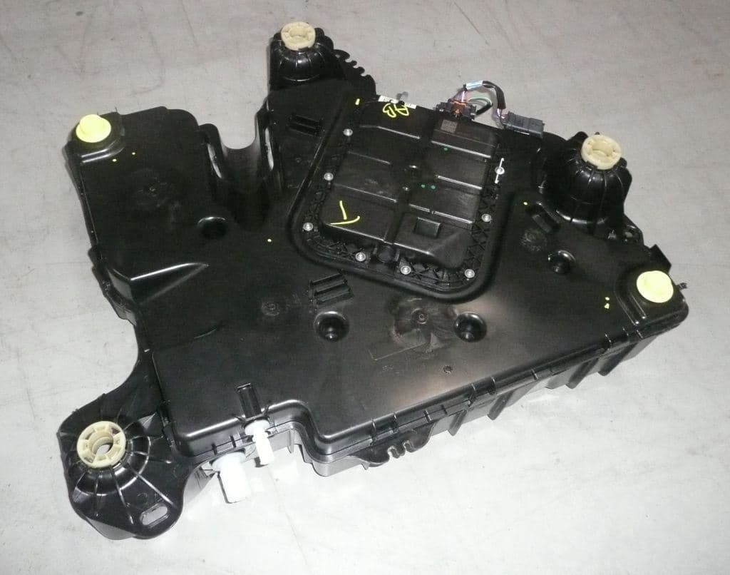 Adblue-tank - Citroën Jumpy III, Peugeot Expert III från Autofrance - bild 3