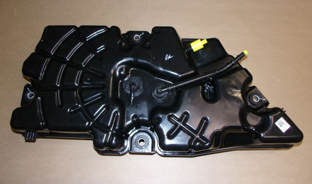 Adblue-tank - Dacia Duster II 1.5DCI från Autofrance - bild 2