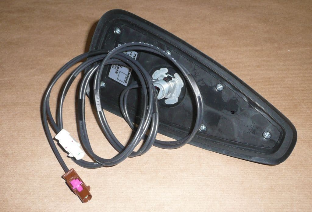 Antenn - Renault Clio IV/Megane IV från Autofrance - bild 3