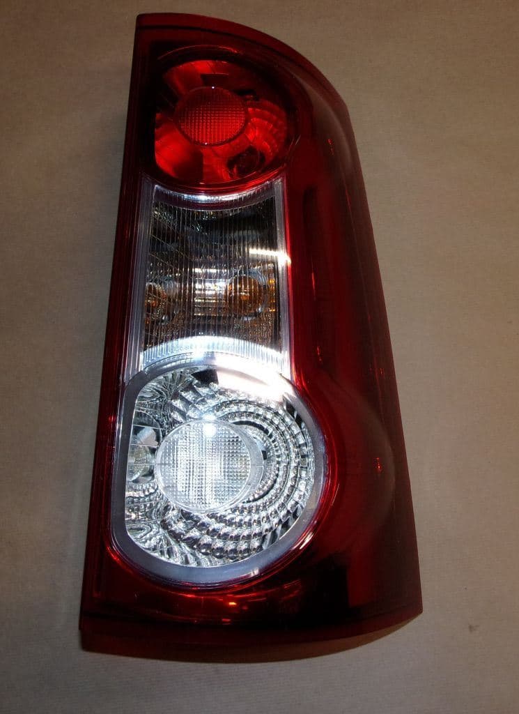 Bakljus - Dacia Logan I höger från Autofrance - bild 2