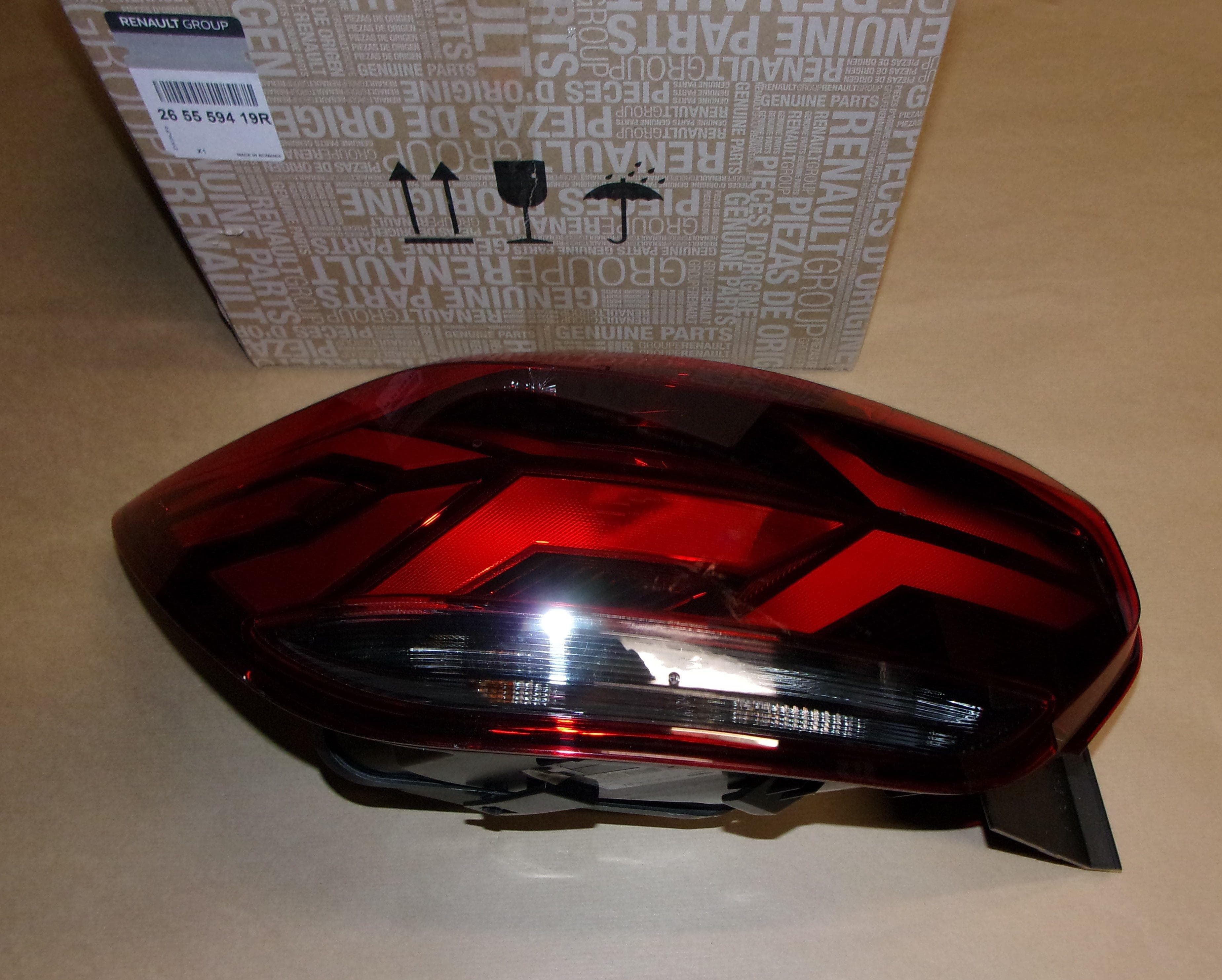 Bakljus - Dacia Logan III 21> vänster