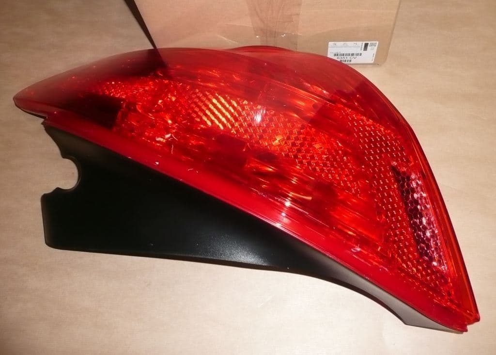 Bakljus Komplett - Peugeot 308 07> höger