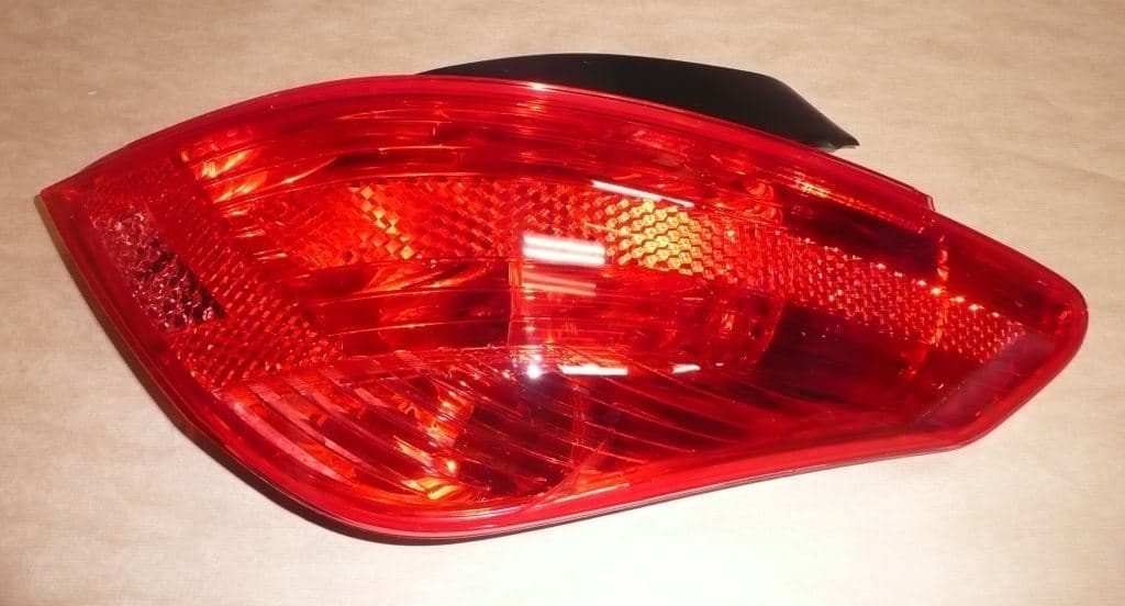 Bakljus Komplett - Peugeot 308 07> höger från Autofrance - bild 3