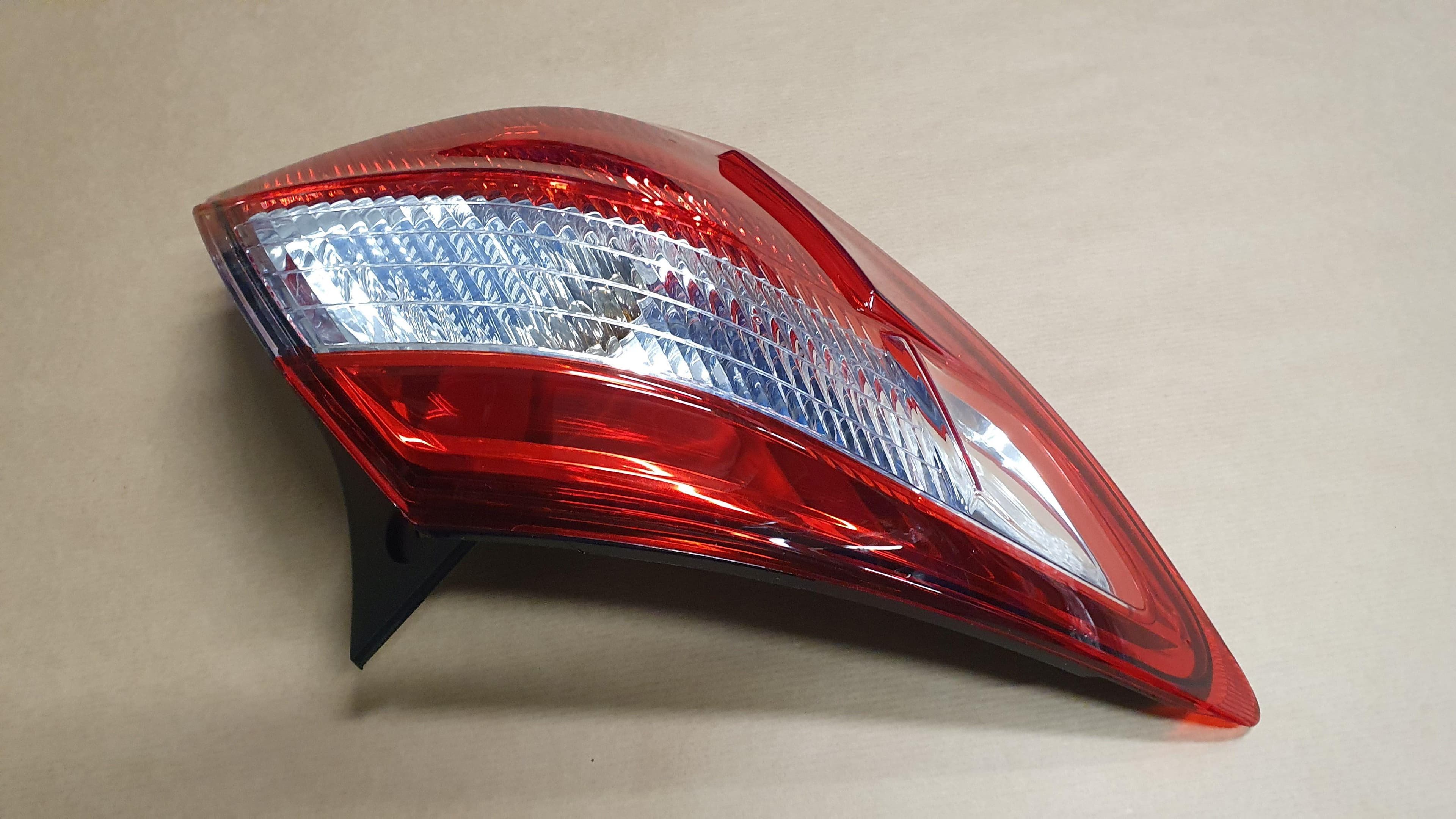 Bakljus - Nissan Qashqai vänster från Autofrance - bild 2