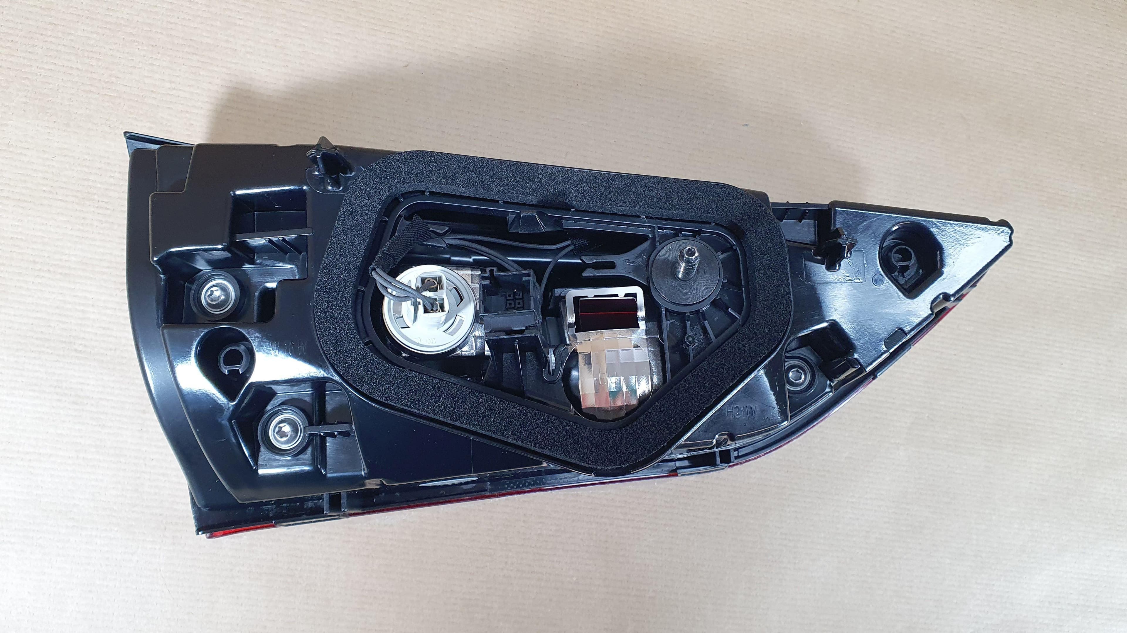 Bakljus - Opel Grandland X höger från Autofrance - bild 2