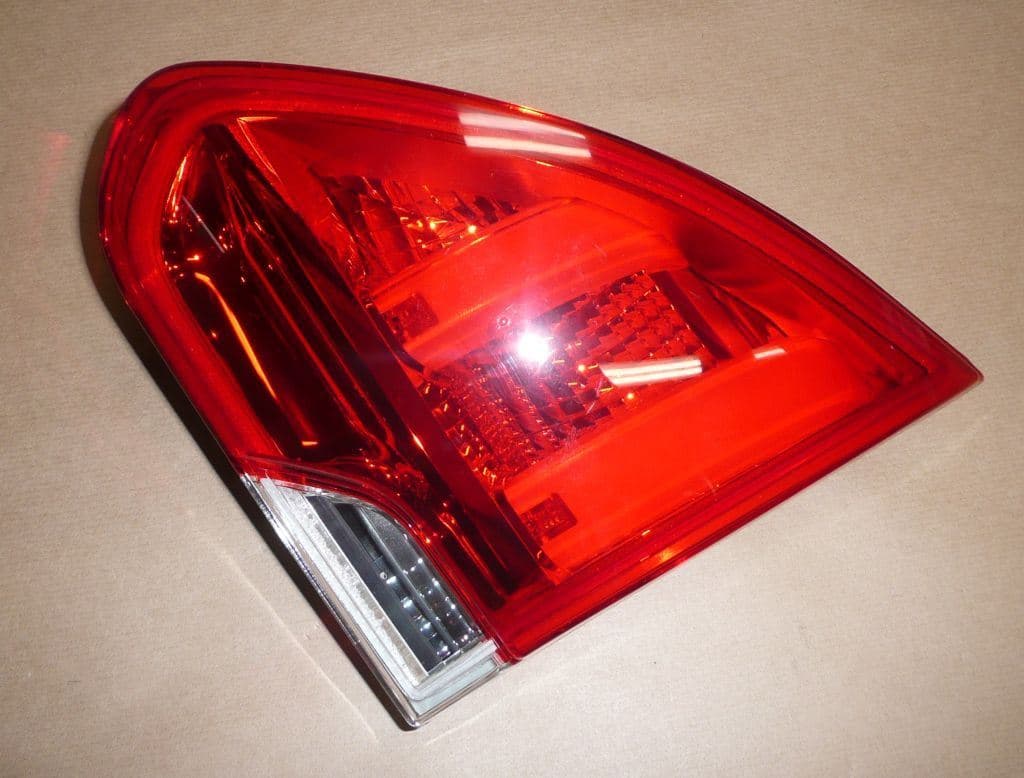 Bakljus - Peugeot 2008 höger från Autofrance - bild 2