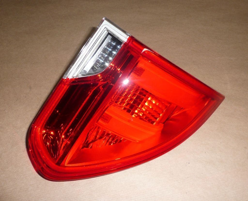 Bakljus - Peugeot 2008 vänster från Autofrance - bild 2