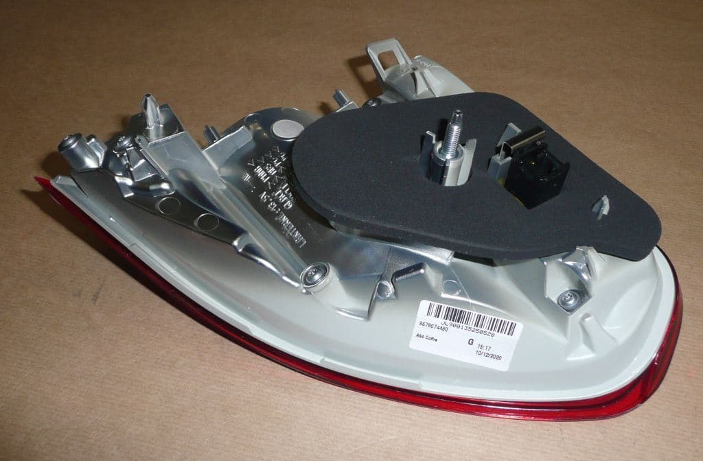 Bakljus - Peugeot 2008 vänster från Autofrance - bild 4