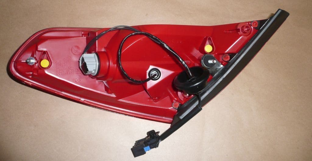 Bakljus - Peugeot 307 Cc vänster från Autofrance - bild 2