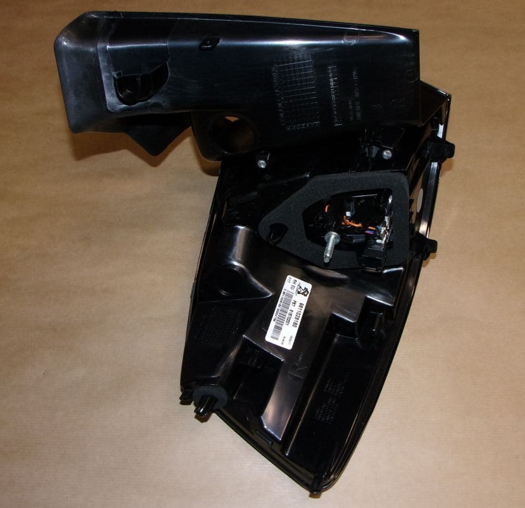 Bakljus - Peugeot 5008 höger från Autofrance - bild 3