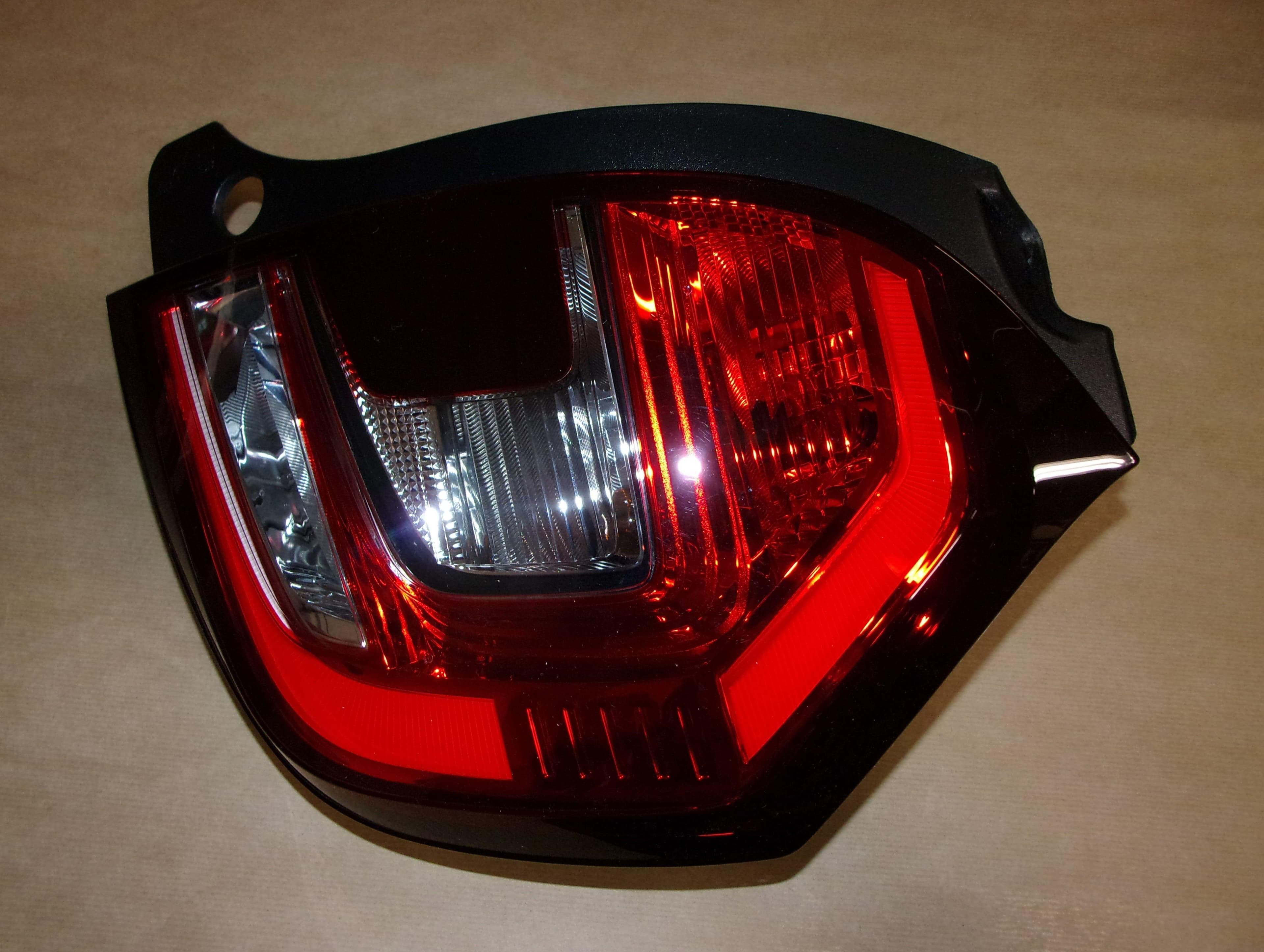 Bakljus - Renault Twingo III från Autofrance - bild 2