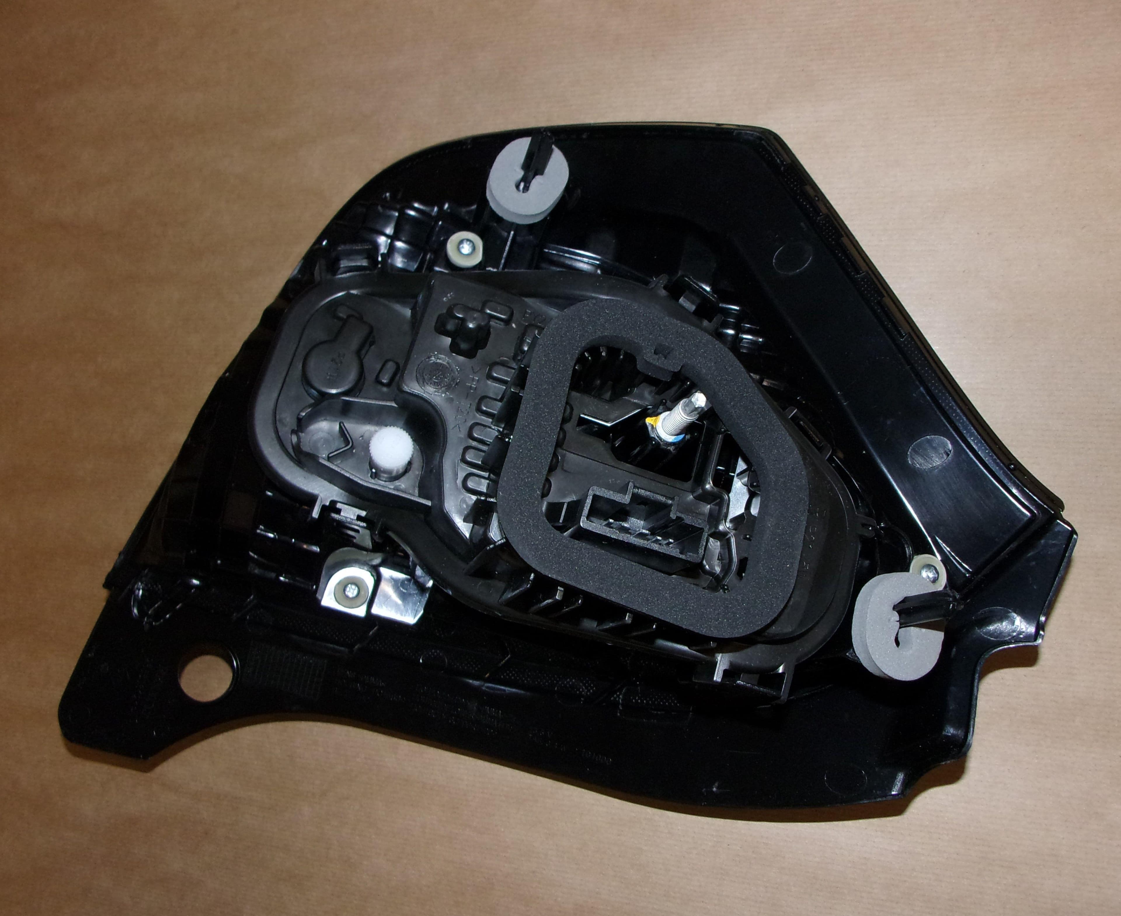 Bakljus - Renault Twingo III från Autofrance - bild 4