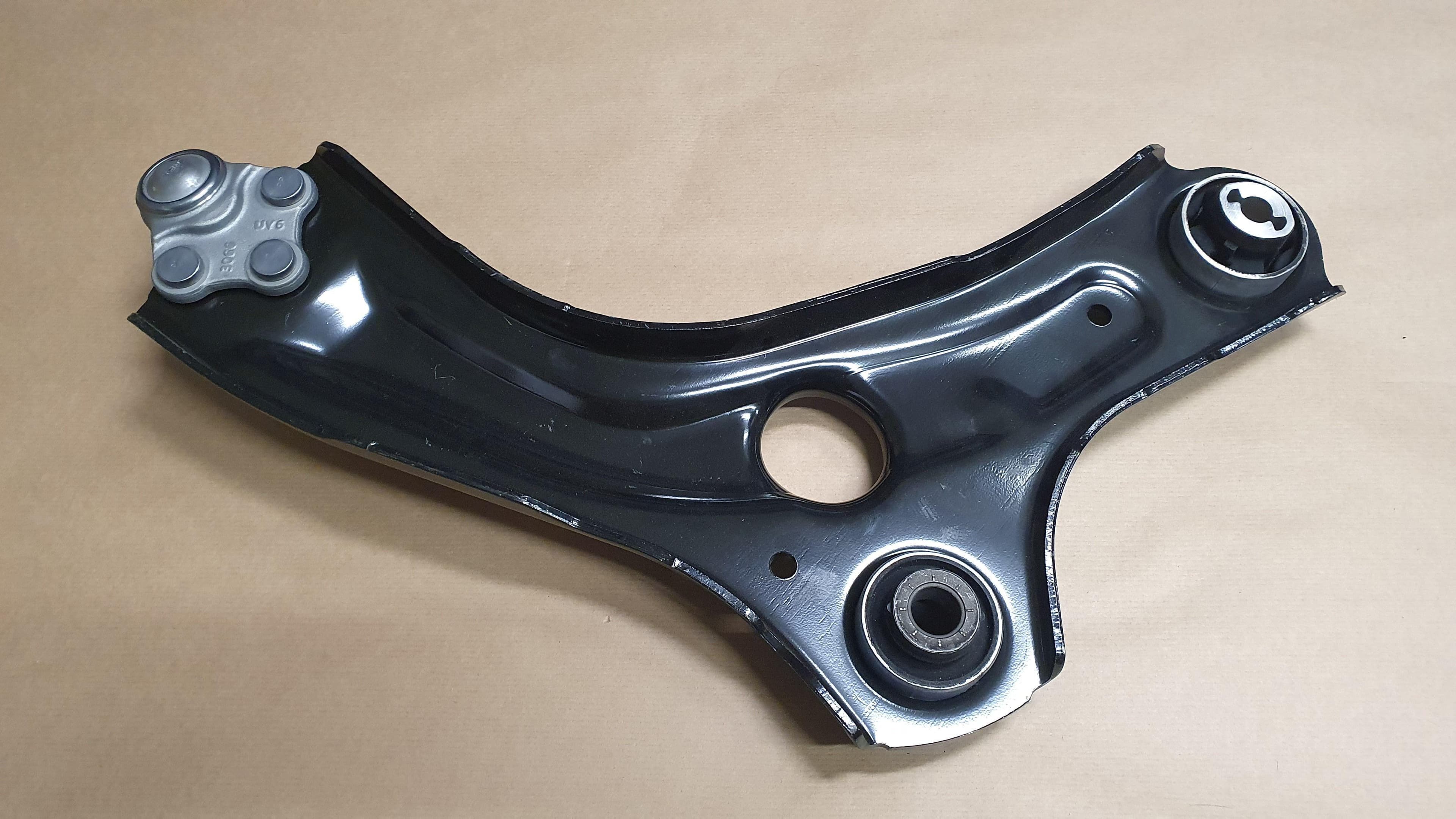 Bärarm - Renault Captur II 1.0/1.3TCE 19>, Vänster från Autofrance - bild 2