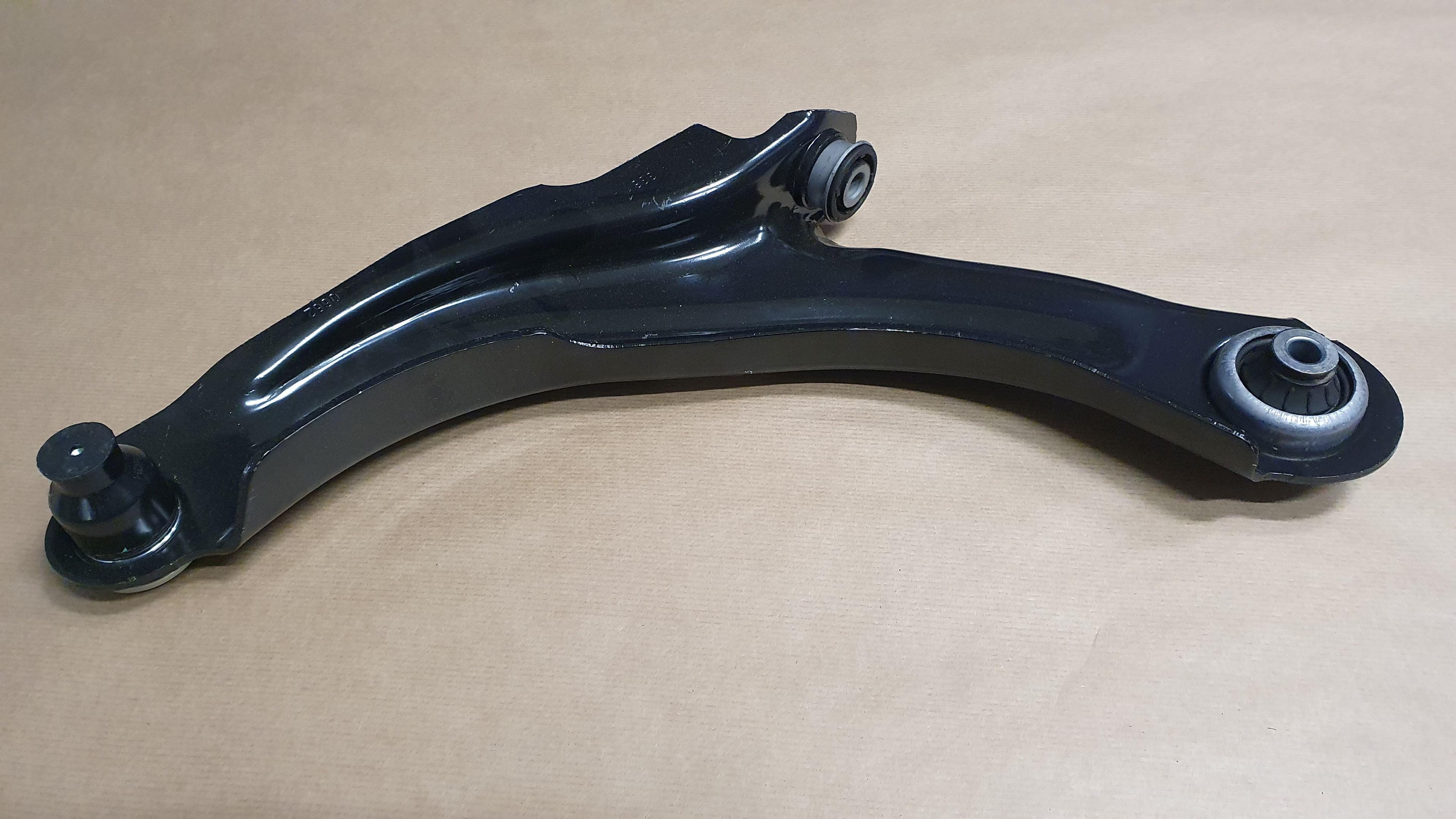 Bärarm - Renault Clio IV, Vänster från Autofrance - bild 3