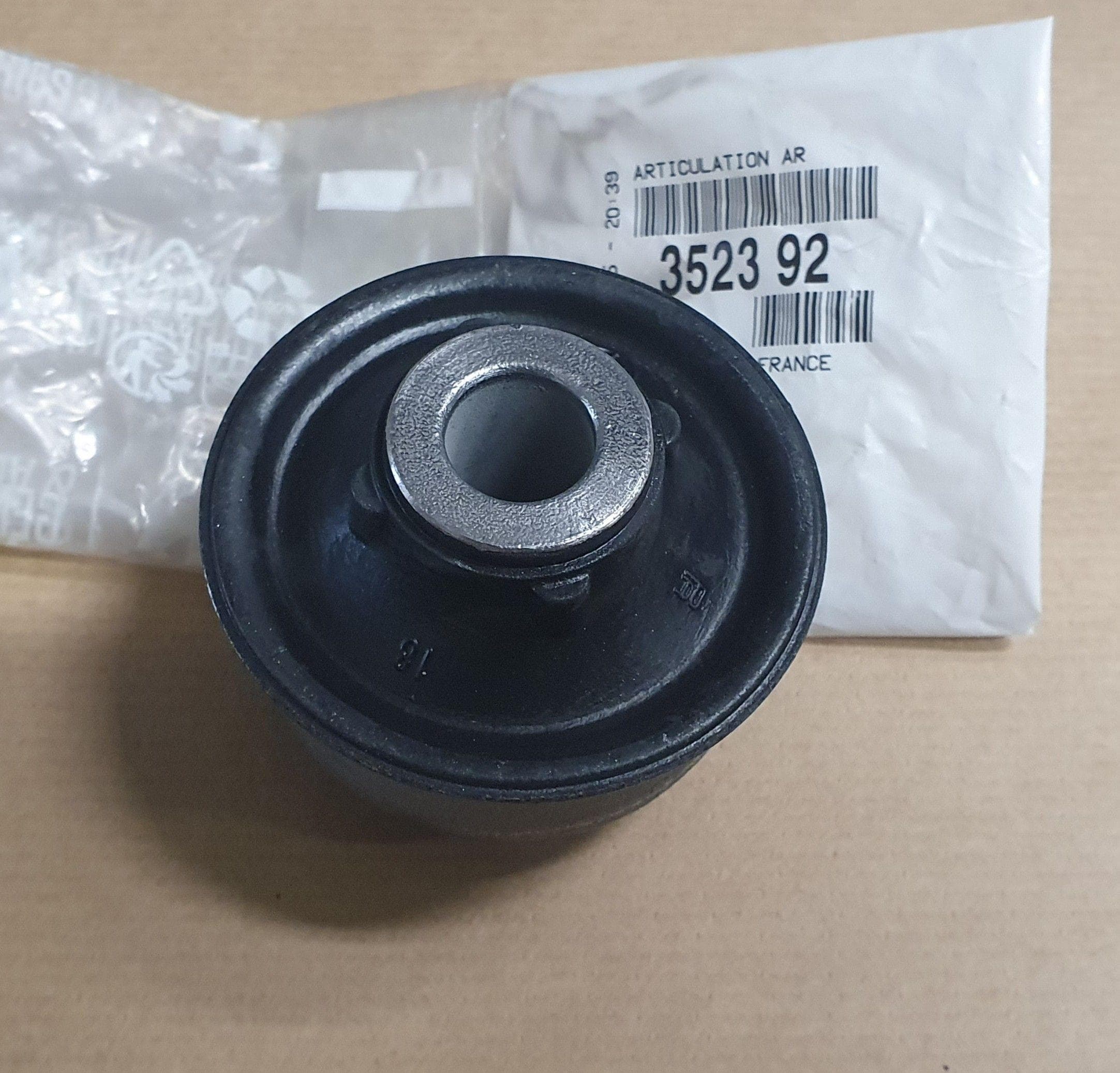 Bärarmsbussning - Citroën Berlingo III/P206/307 från Autofrance