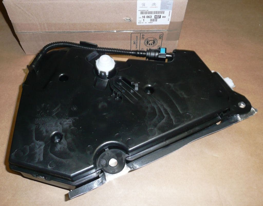 Behållare - DODATKU FILTRA FAP C C4 1.6HDI från Autofrance