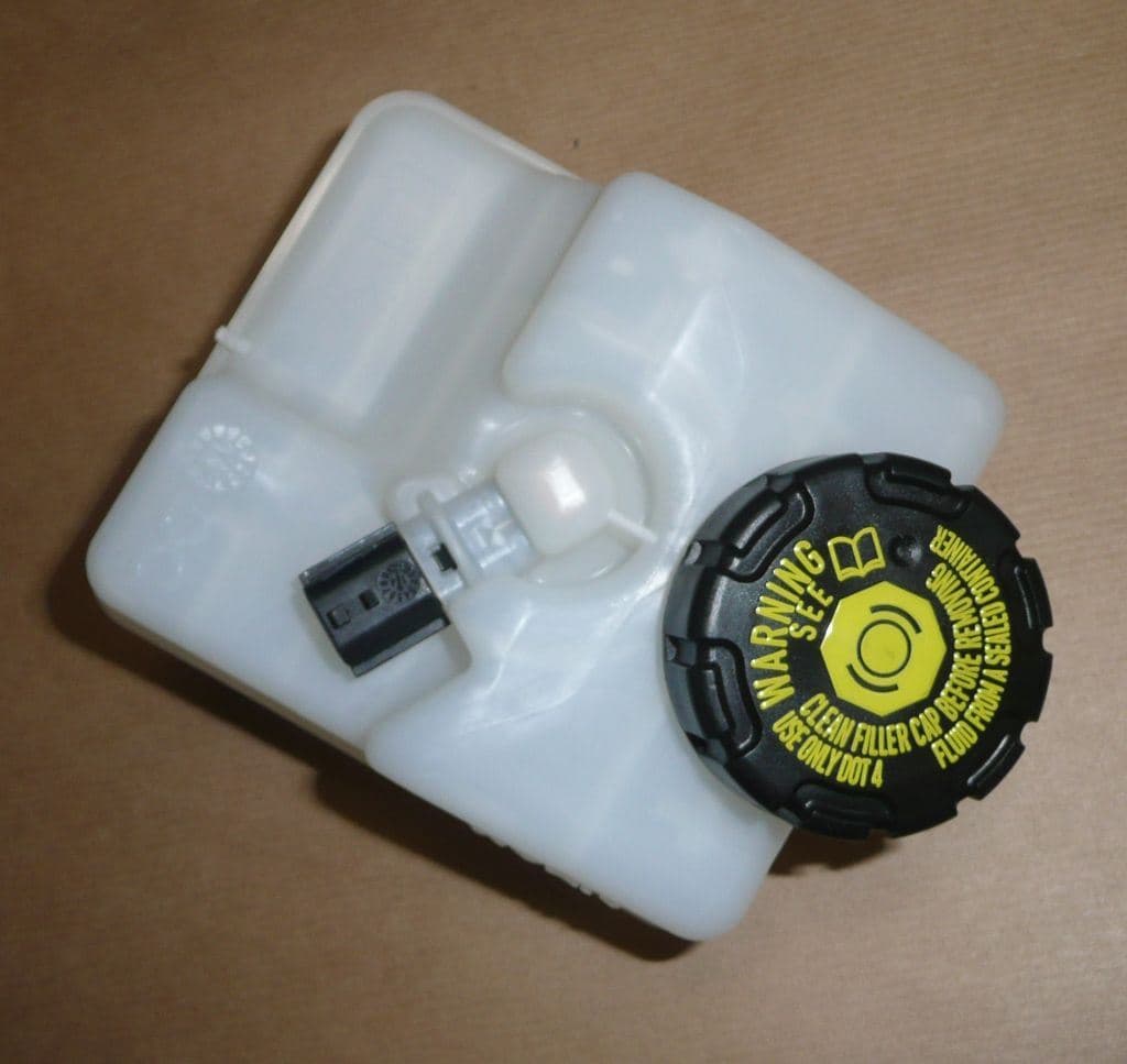 Behållare Pump Broms - Jeep R Twingo III från Autofrance - bild 2