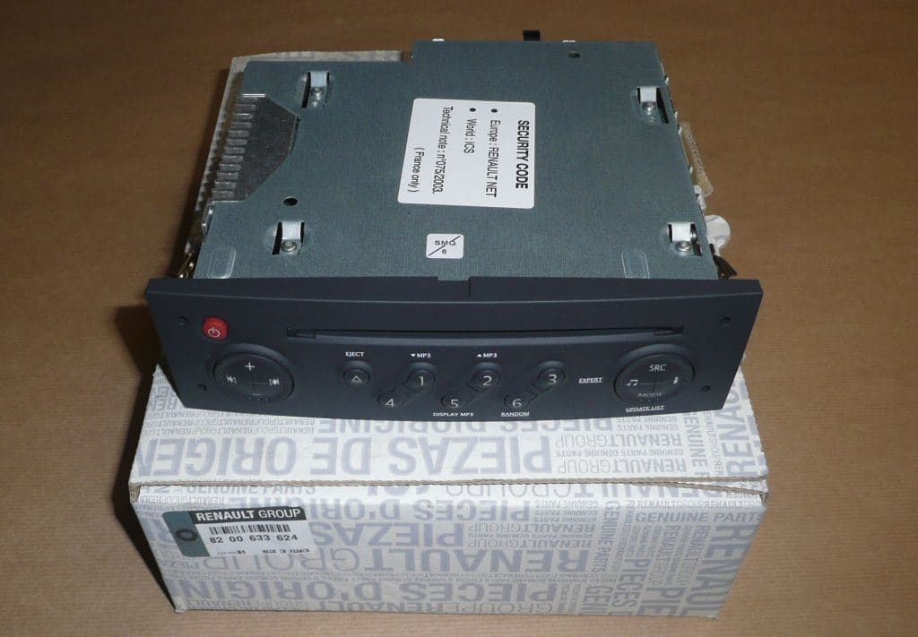 Bilradio - CD R CLIO III,MODUS från Autofrance