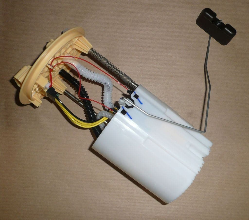 Bränslepump - Renault Master 2.3DCI Biturbo från Autofrance - bild 2