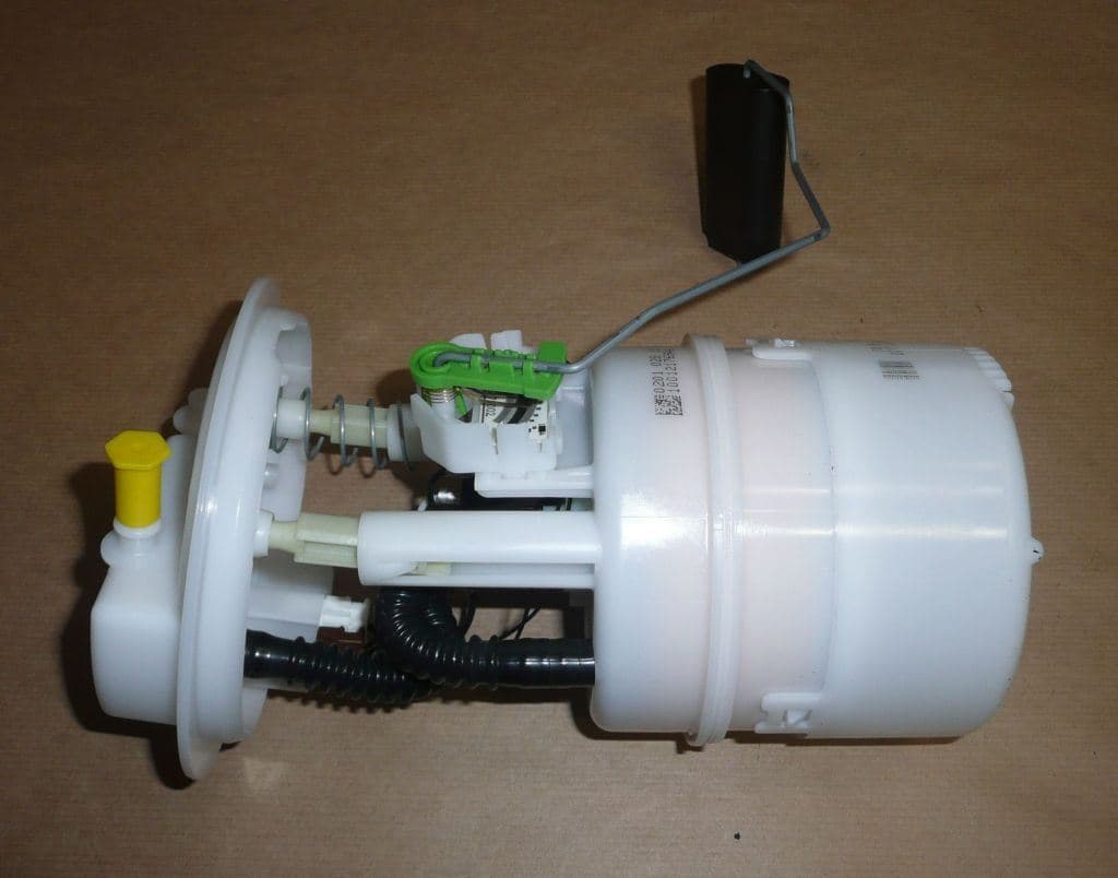 Bränslepump Sats - Renault Clio IV 1.2 16V från Autofrance - bild 2