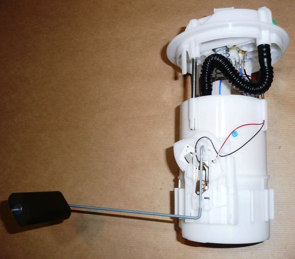 Bränslepump Sats - Renault Laguna III 2.0 16V från Autofrance - bild 2