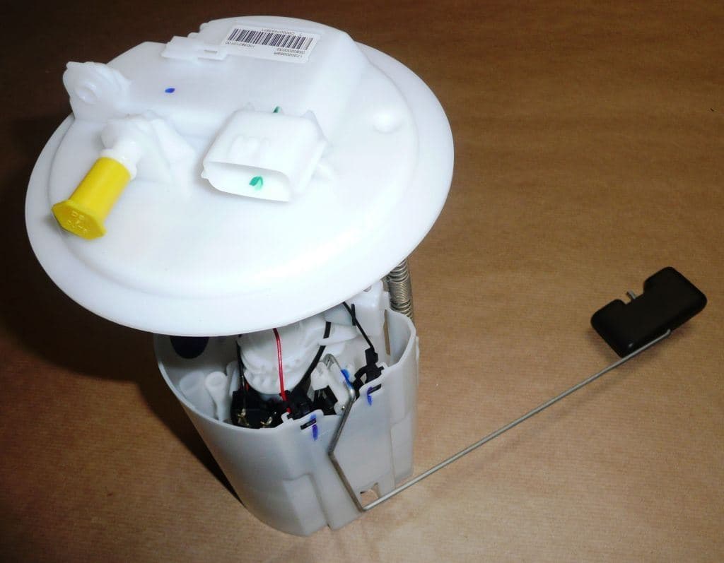 Bränslepump Sats - Renault Scenic III 2.0 16V från Autofrance - bild 3