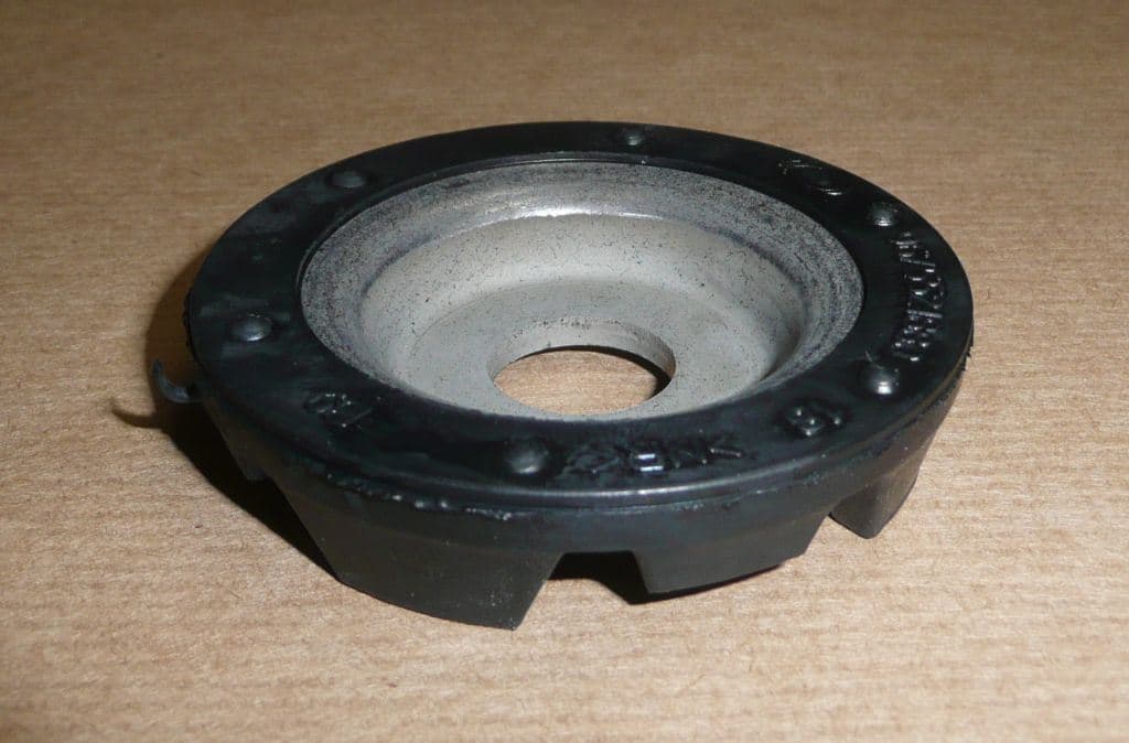 Bricka Fjäderbenslagring - Citroën C4 från Autofrance - bild 4