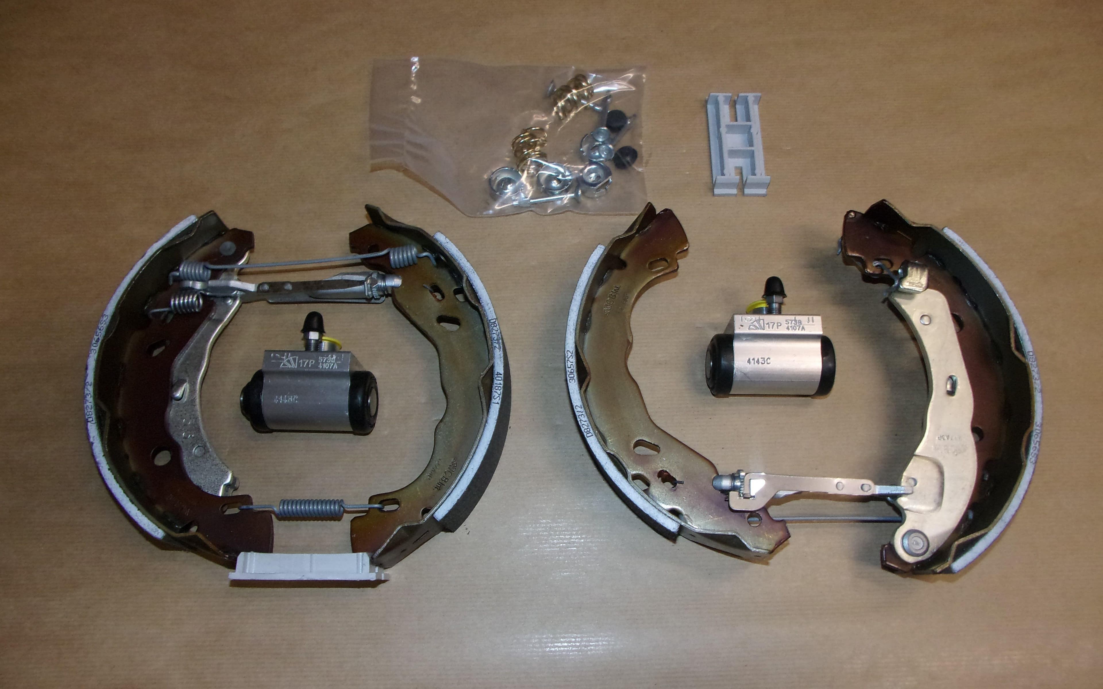 Bromsbackar - Renault Clio II/IV/Thalia II från Autofrance - bild 2