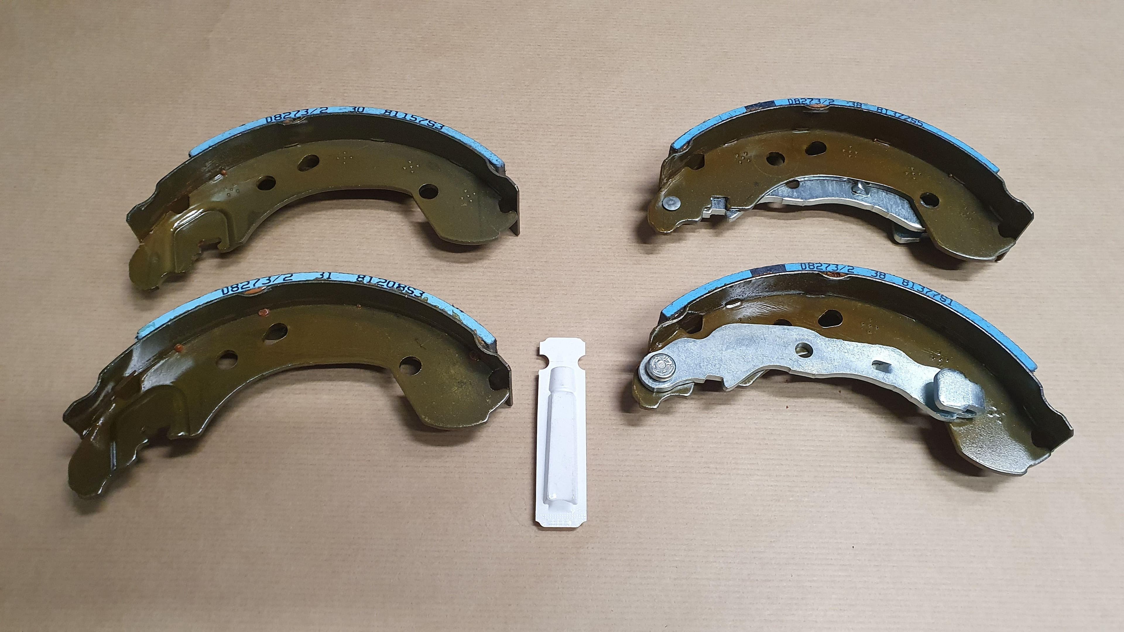 Bromsbackar - Renault Clio III/Modus/Grand Modus från Autofrance - bild 2