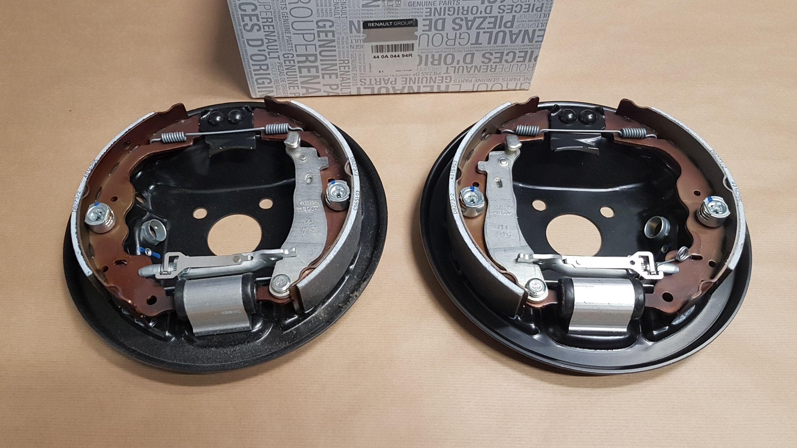 Bromsbackar - Renault Clio IV bak Kpl