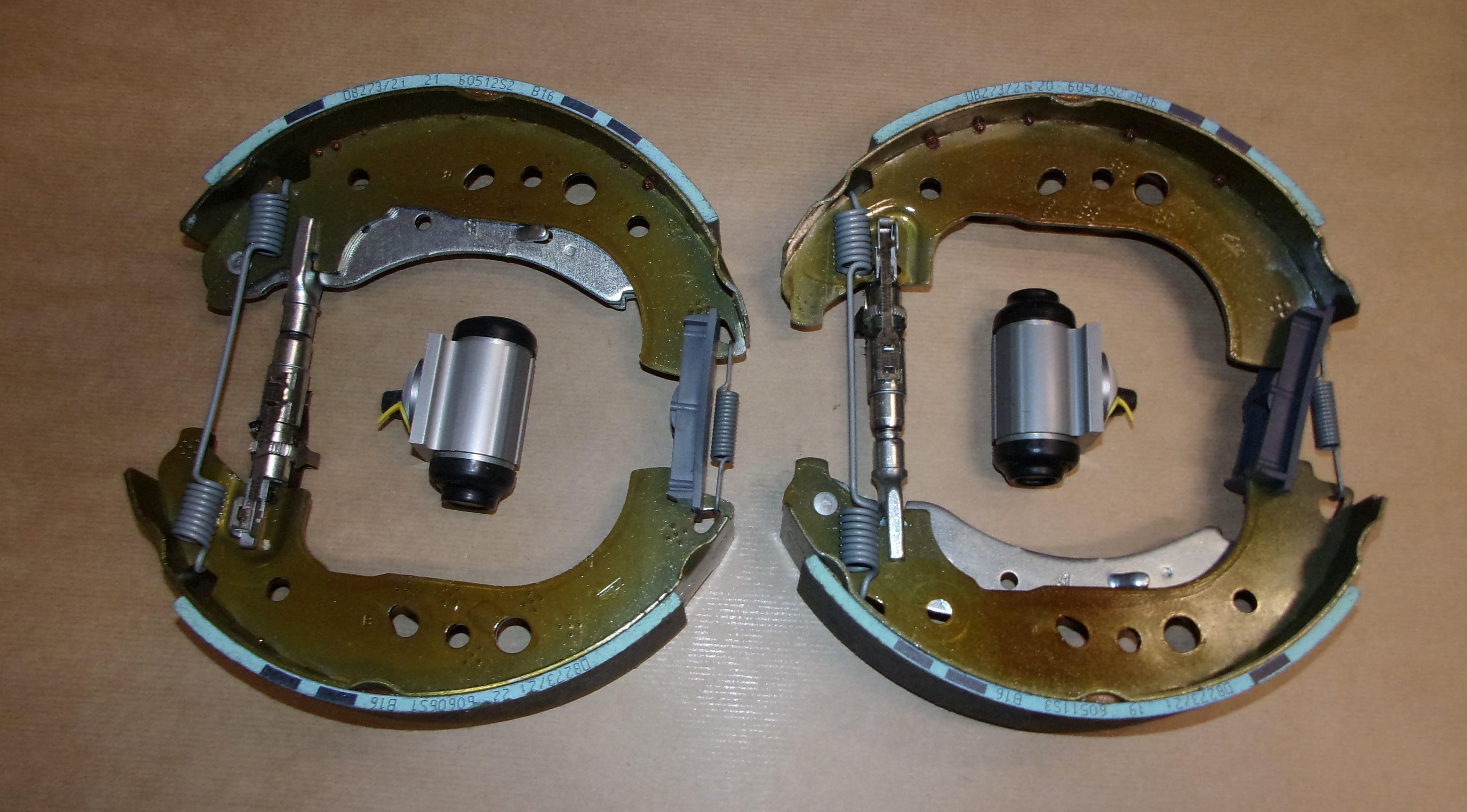 Bromsbackar - Renault Twingo III från Autofrance - bild 2