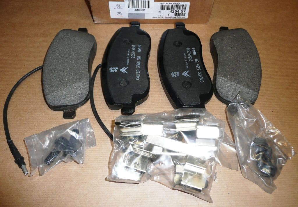 Bromsbelägg - Citroën C8/Jumpy P 807/Expert, Fram