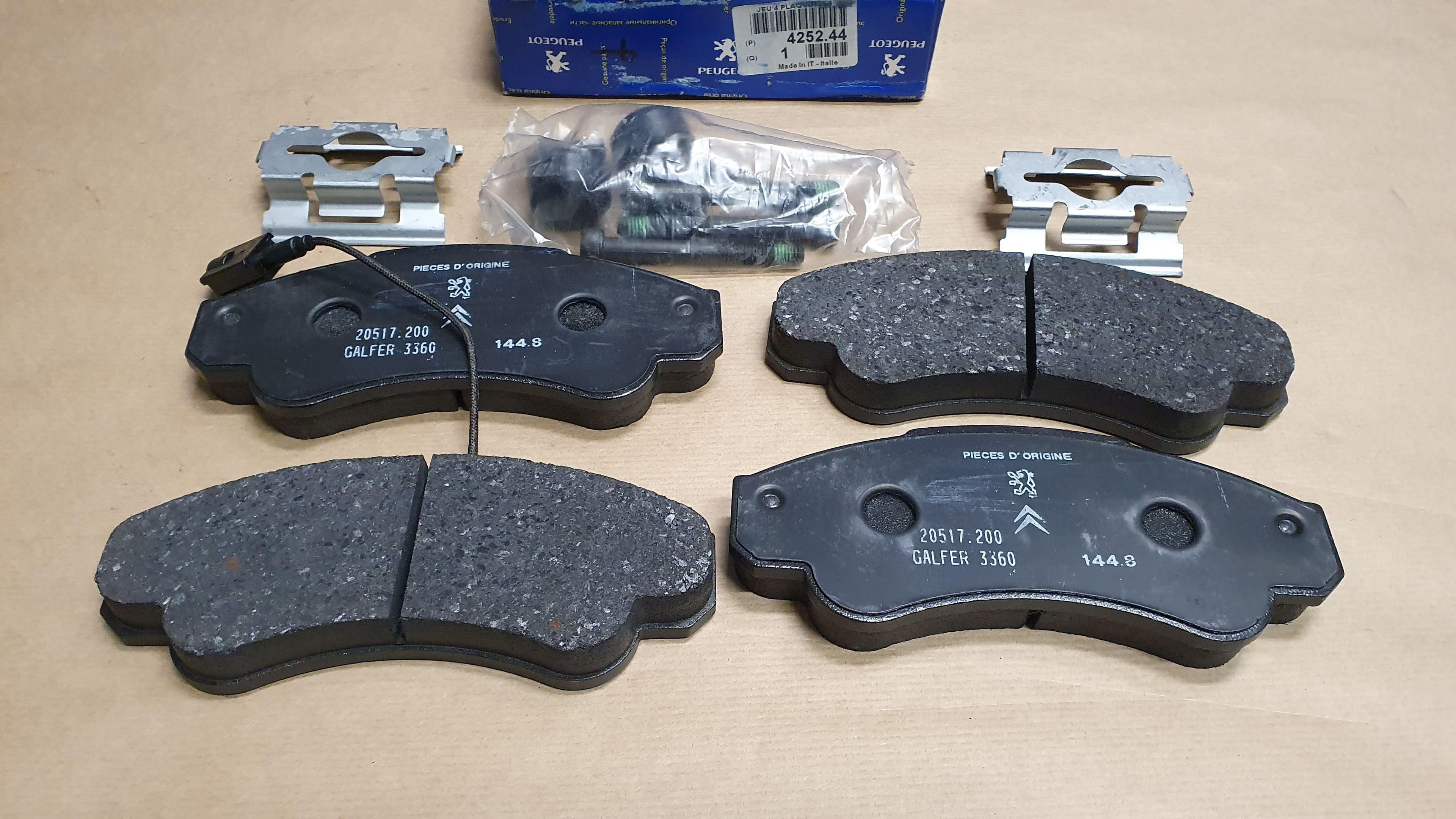 Bromsbelägg - Citroën Jumper 2.8 Hdi 04.02> från Autofrance