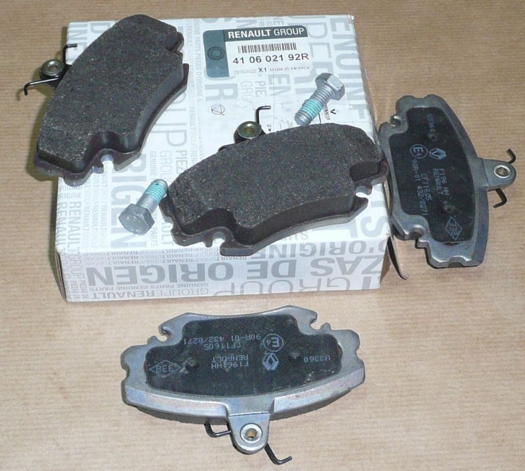 Bromsbelägg - Renault Clio 1.2/1.4/1.2 16V/1.9D