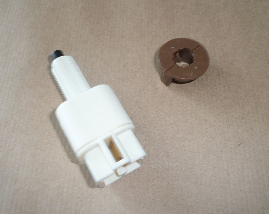 Bromsljusbrytare - Citroën C1/P107/108 från Autofrance - bild 4