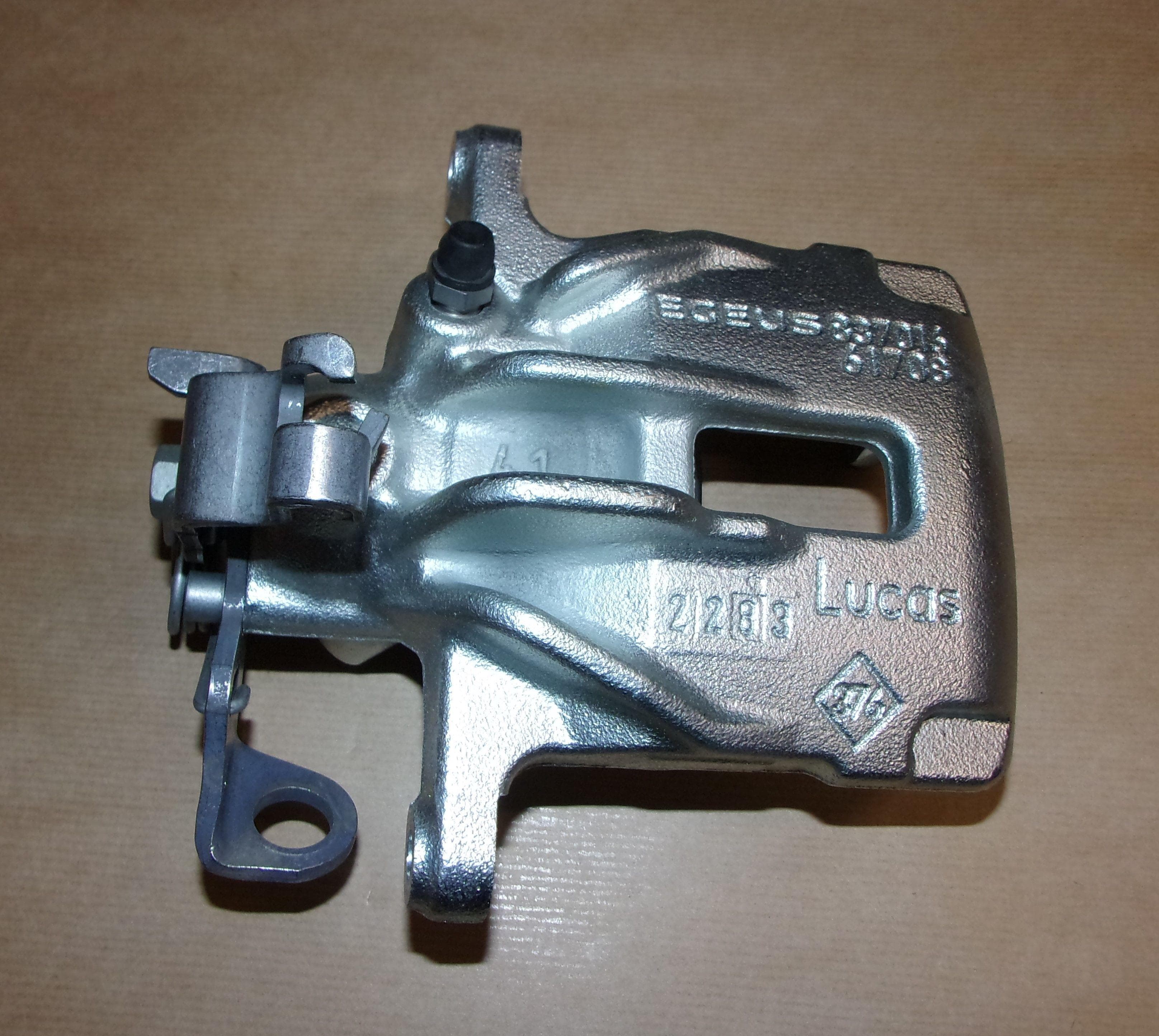 Bromsok - Renault Trafic II bak, Höger från Autofrance - bild 3