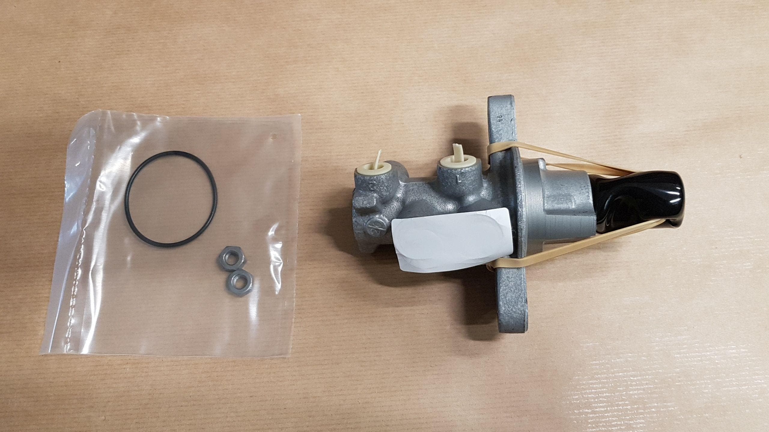 Bromspump - Renault Kangoo II från Autofrance - bild 2