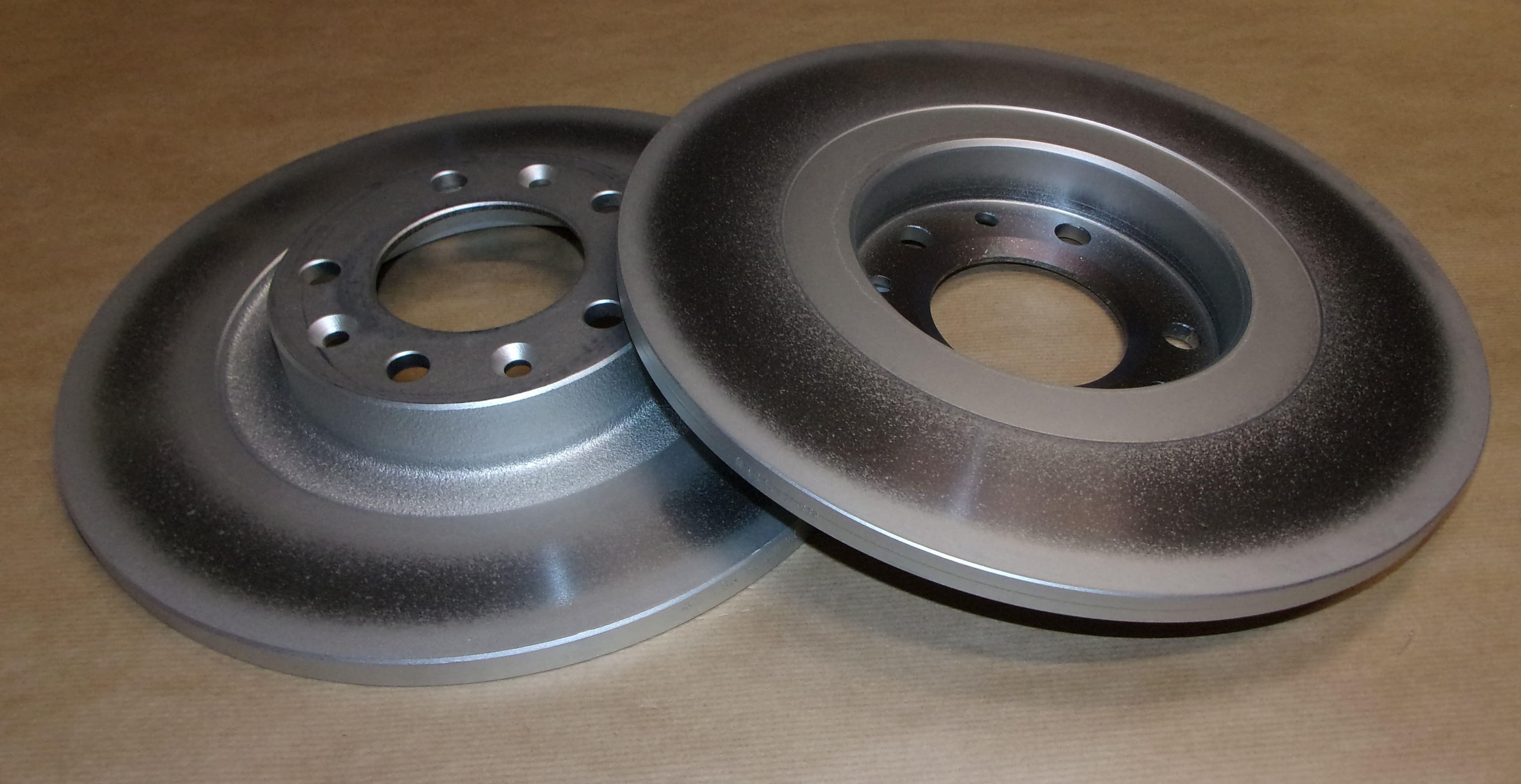 Bromsskiva - Citroën C4 Picasso II/Jumpy IV, Bak från Autofrance - bild 3