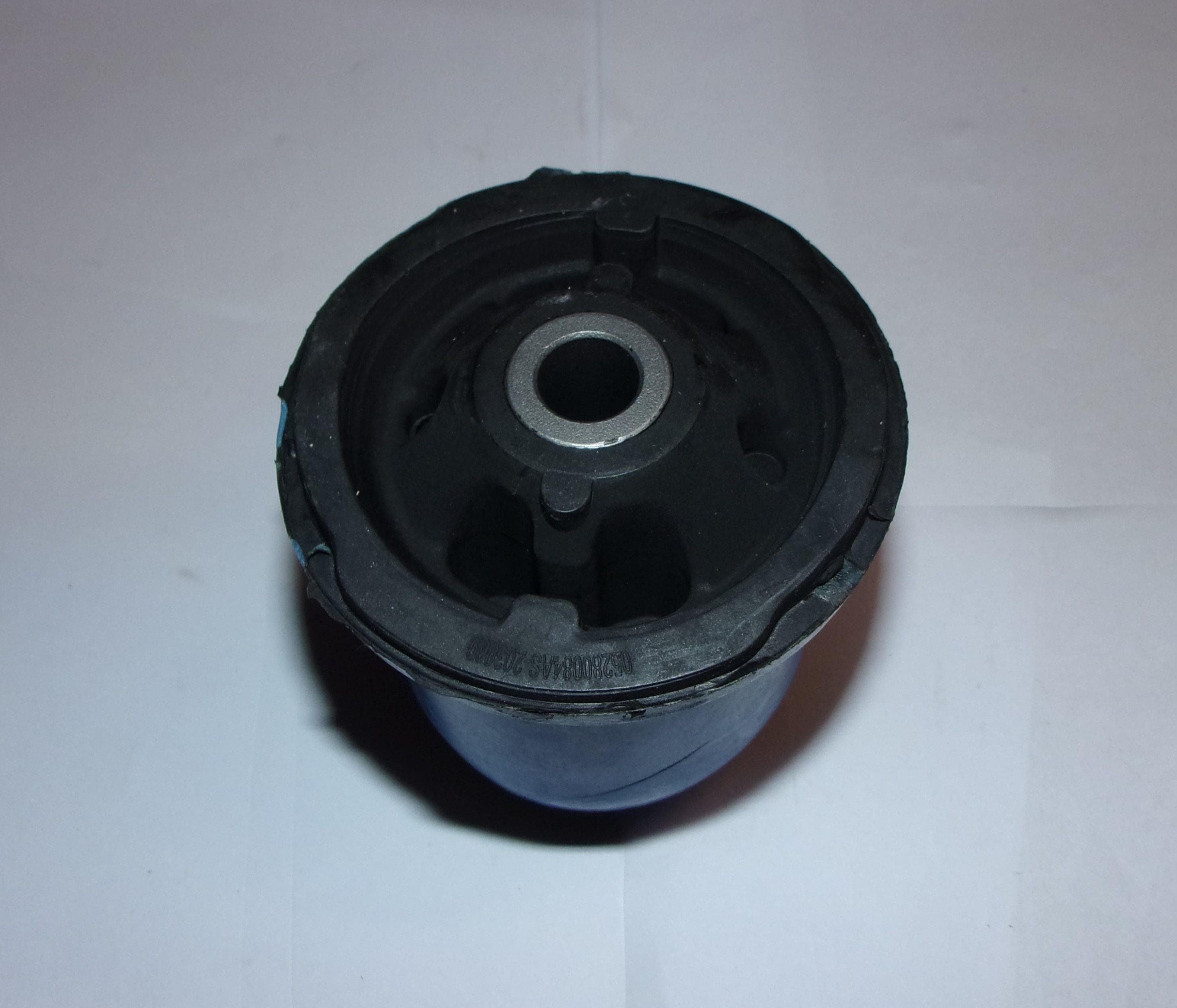 Bussning Bakaxel - Dacia Duster/Logan från Autofrance - bild 2