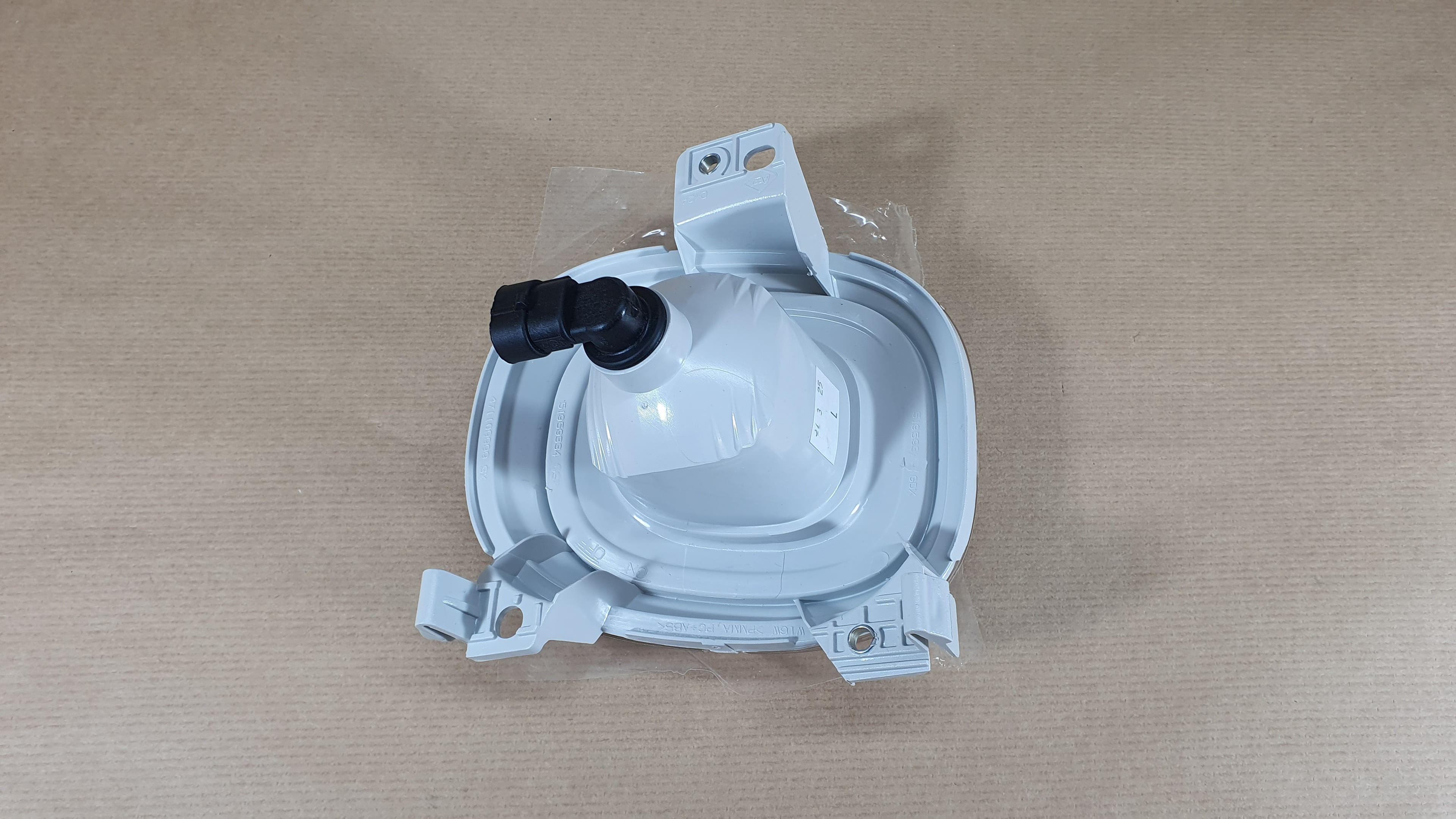 Dimljus - Fiat 500 bak vänster från Autofrance - bild 4