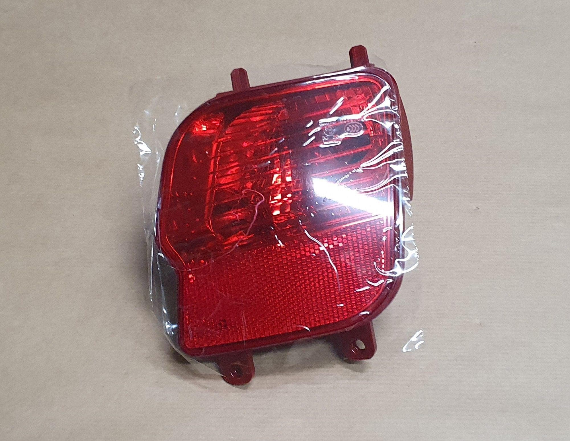 Dimljus - Peugeot 2008 II bak vänster från Autofrance - bild 2